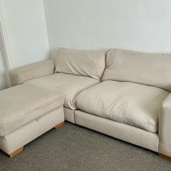 Cozy couch sofa 4 seater plus ottoman