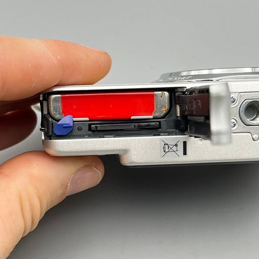 Sony DSC-W150 8.1MP Digital Camera Silver Tested - Full Kit