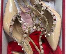 Stud heels