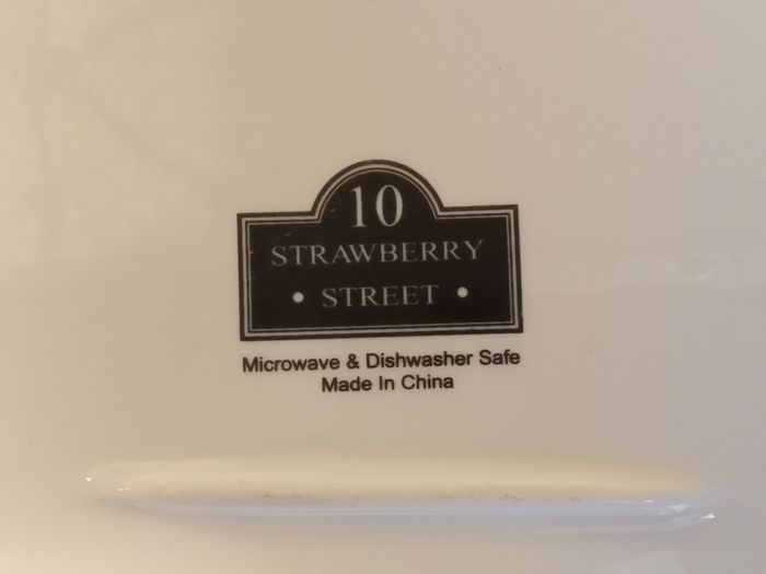 Porcelain 10 Strawberry Street Serving Platter / Plate / Centre Piece, Whittier Collection (40cm)