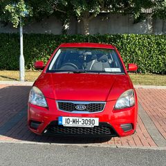 Kia Rio 1.4L Petrol. Second owner. Dublin