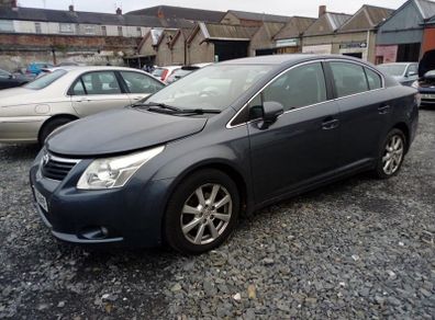 toyota avensis t27  2.0 d4d breaking