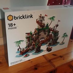 Lego Ominous Isle 910038