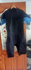wetsuit