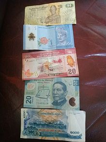 Foreign Notes