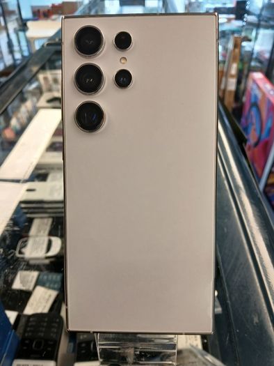 Samsung Galaxy S24 Ultra 256GB 12GB, Unlocked (Was MDM)