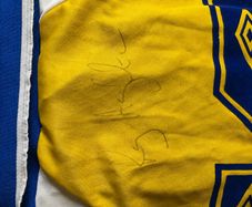 signed jersey signed by Ray Houghton