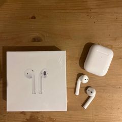 AirPod gen 2