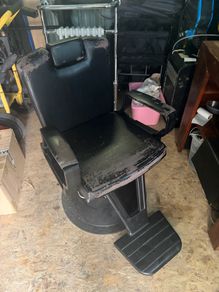 salon chair