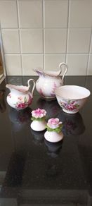 Fine Bone China Set.