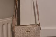 Crossbody H&amp;Co.