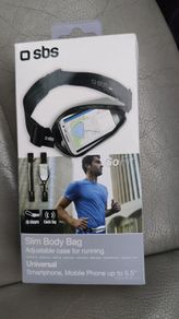 Slim body bag. Adjustable bag for running