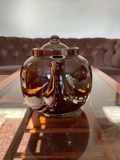 Fabulous Large Brown Betty Teapot by ALB
