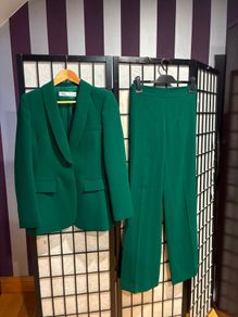 womans clothes