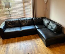Black leatherette corner suite