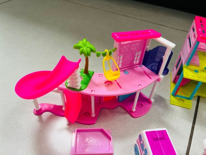 Barbie mini land play sets