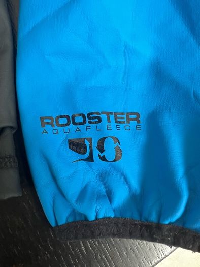 Rooster Aqua Fleece Spray Top