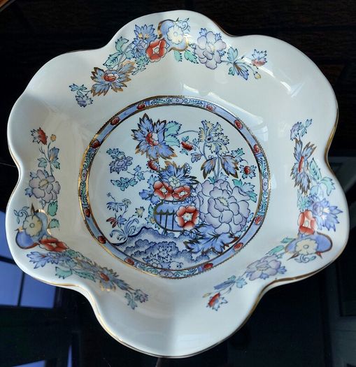 Mason's "Topaz Blue" Scalloped/Ruffled Serving Bowl