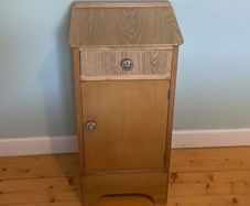 Modern Bedside Cabinet / Nightstand  + Cupboard Storage