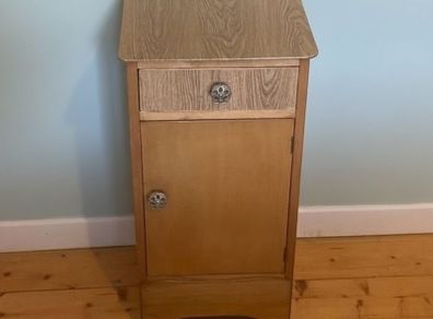 Modern Bedside Cabinet / Nightstand  + Cupboard Storage