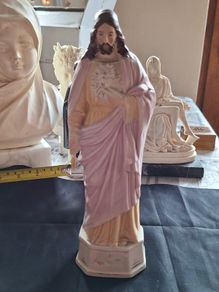 Sacred Heart of Jesus Statue, Postage Available or Collection is always welcome and Recommended in Rochfortbridge Westmeath