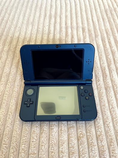New Nintendo 3DS XL Metallic Blue