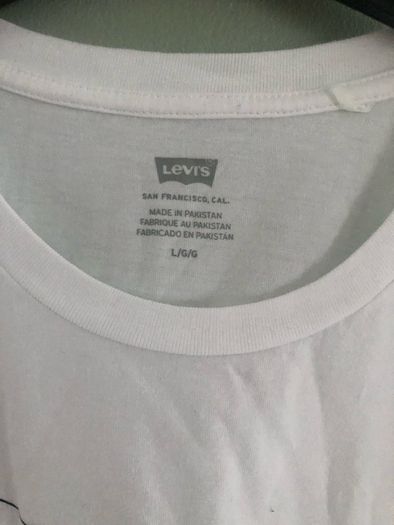 levis t shirt
