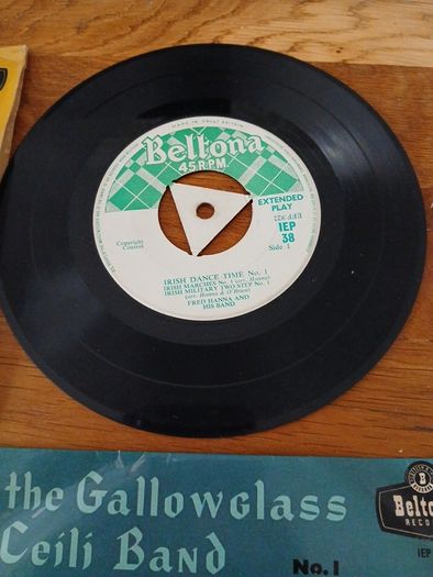 Ceili Band 7" lot Trad