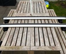 Thule Evo footpack, fitting kit and 118cm Wingbars