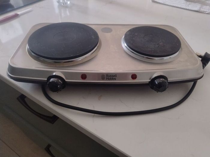 Russell Hobs double electric hot plate