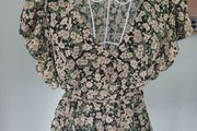 floral top size small