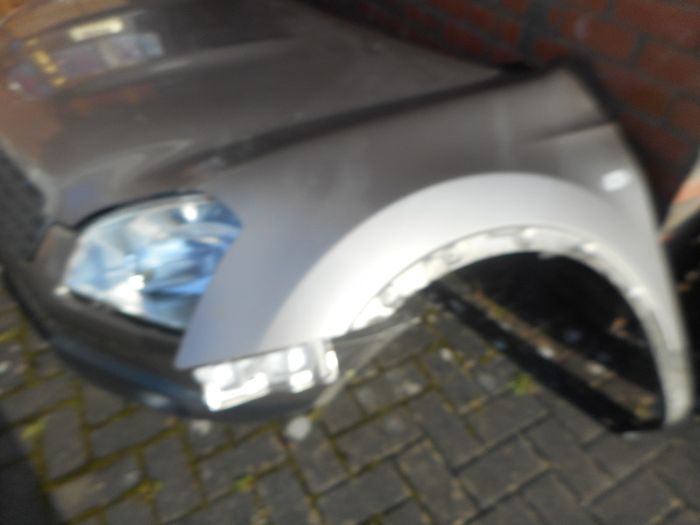 Nissan qashqai 2007/2010 Complete front panels in metallic silver