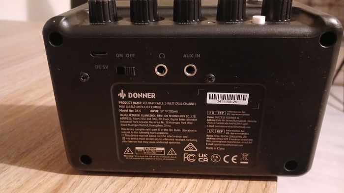 Rechargeable Mini Guiter Amplifier DA 10