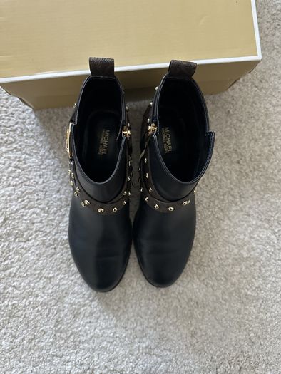 Michael Kors black/brown leather boots (us 7M/Uk 5)