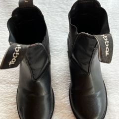 Toggi ankle riding boots size 29