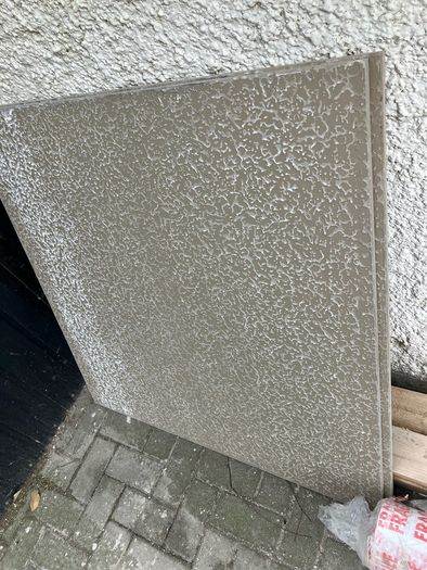 Porcelain tiles