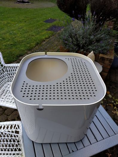 Modkat cat litter box
