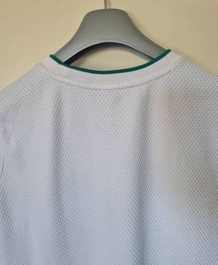2017 Adidas originals jumper size 14 ptp 21" white polyester in excellent condition