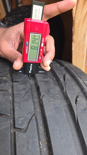 Two 20 inch tyres bridgestone and continental