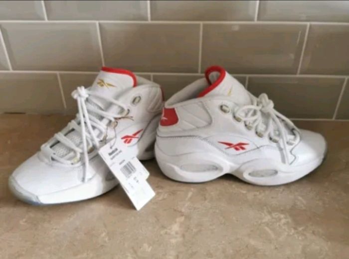 Reebok Classics Question Mid GX0230 White Red 6 Limited New Size EUR40.5 US8 UK7