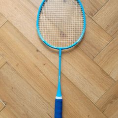 Child badminton racket. Decathlon Perfly