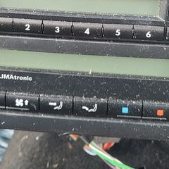 Digital climate control golf bora mk4