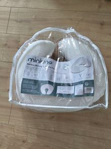 miniuno Bamboo Nursing and Feeding Pillow