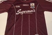 Galway GAA Official O'Neills Hurling Jersey (Youths 9-10 Years) FREE POST