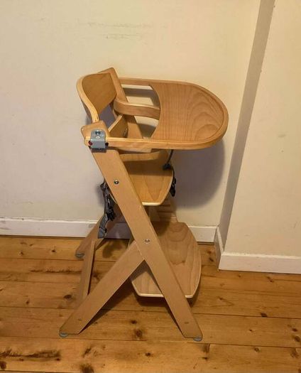 Wooden Baby High Chair with Removable Tray