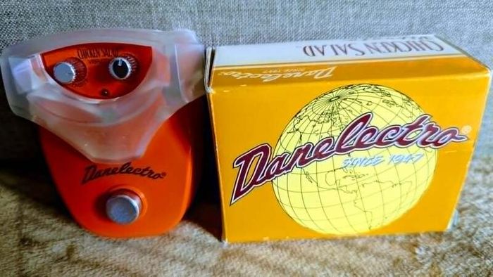 Danelectro Vibrato
