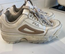 Fill girls trainers size 4