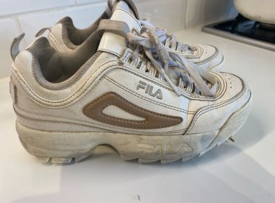 Fill girls trainers size 4
