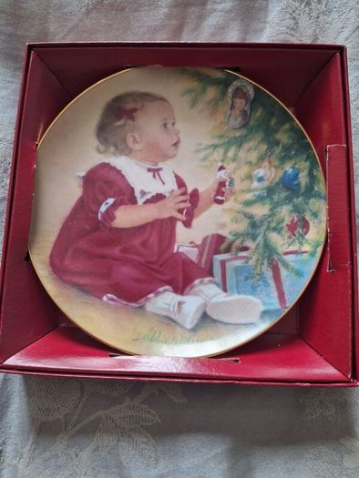 Abbie Williams keepsake plate