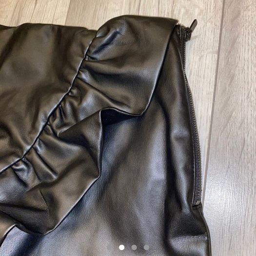 Zara faux leather mini skirt